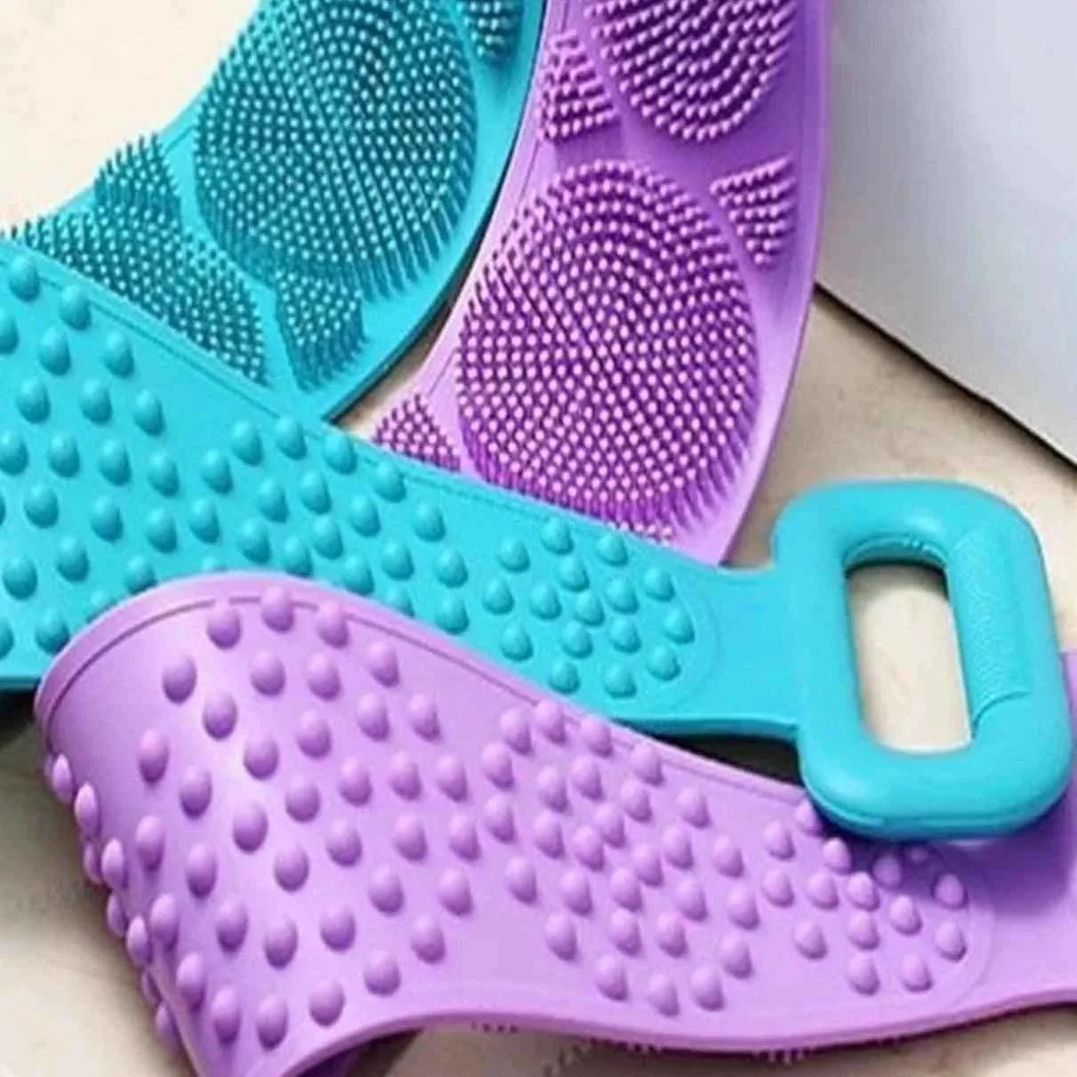 Silicone Body Scrubber for Gentle and Effective Cleansing