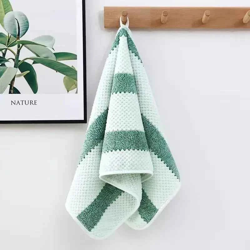 Soft Absorbent Hand Towels for Ultimate Drying Experience
