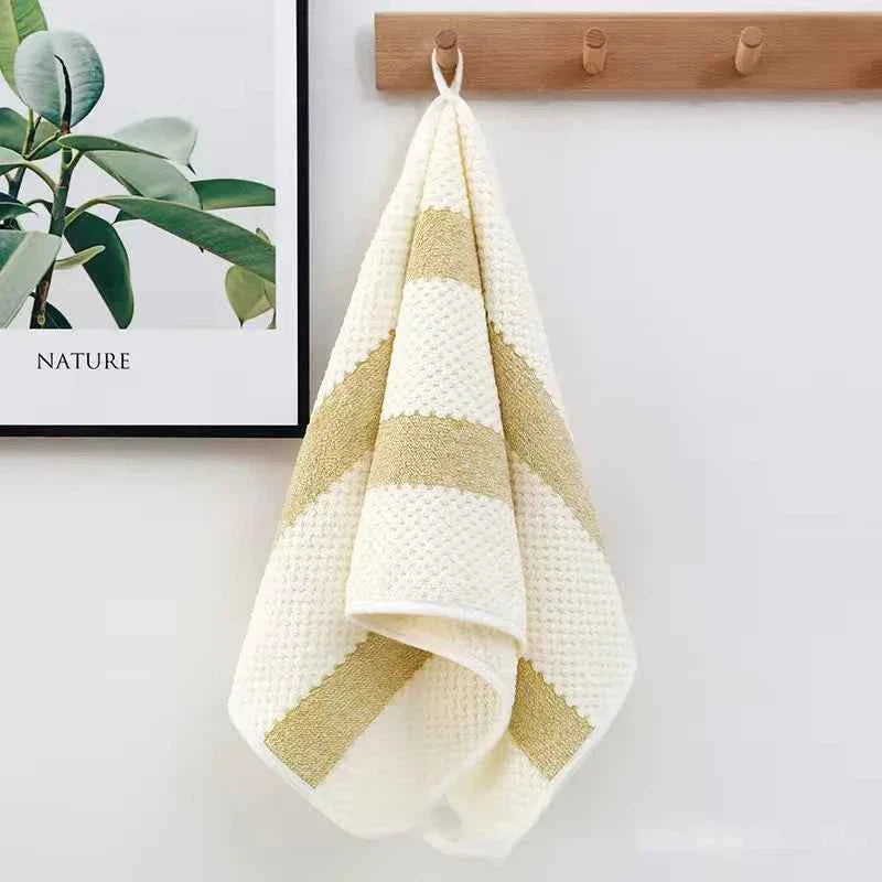 Soft Absorbent Hand Towels for Ultimate Drying Experience