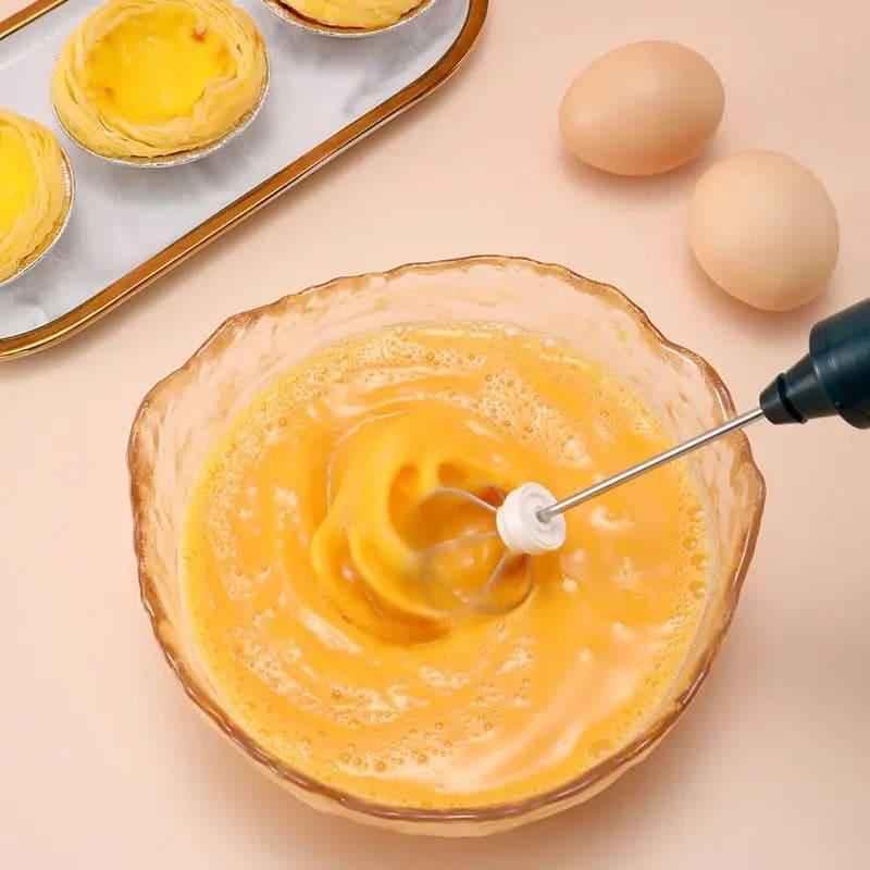 2 in 1 Portable Milk Frother and Egg Beater, USB Rechargeable Handheld Coffee Mixer and Kitchen Blender